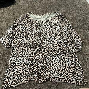 Long sleeve cheetah top